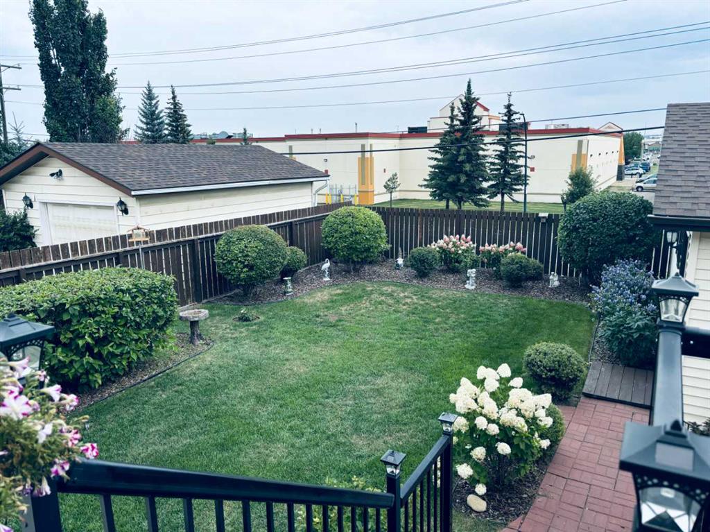 Picture for 69 Hallgren Avenue  https://www.cirrealty.ca/reb/cara/7/A2266457_32.jpg