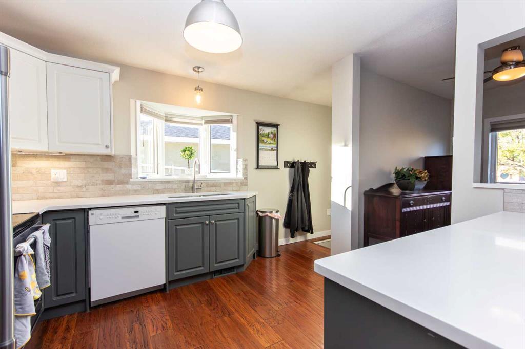 Picture for 4413 Embury Crescent  https://www.cirrealty.ca/reb/cara/7/A2266547_15.jpg