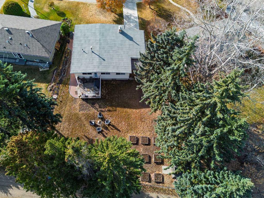 Picture for 4413 Embury Crescent  https://www.cirrealty.ca/reb/cara/7/A2266547_48.jpg