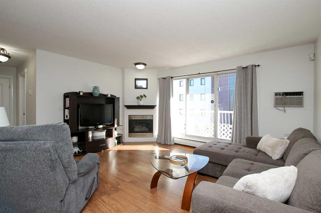 Picture for 308, 5326 47 Avenue  https://www.cirrealty.ca/reb/cara/7/A2266627_12.jpg