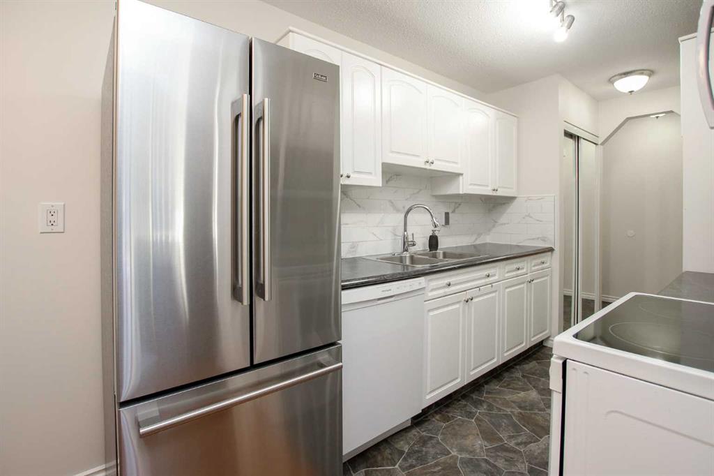 Picture for 308, 5326 47 Avenue  https://www.cirrealty.ca/reb/cara/7/A2266627_17.jpg