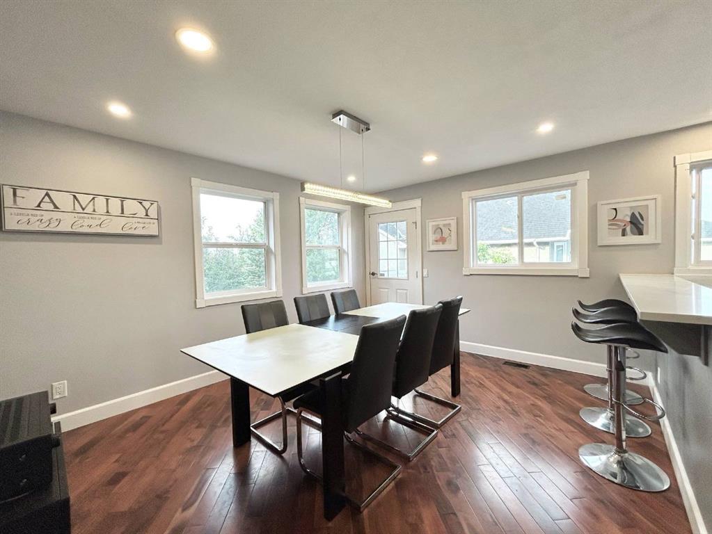 Picture for 305 Lakeside Greens Crescent  https://www.cirrealty.ca/reb/cara/7/A2266877_15.jpg