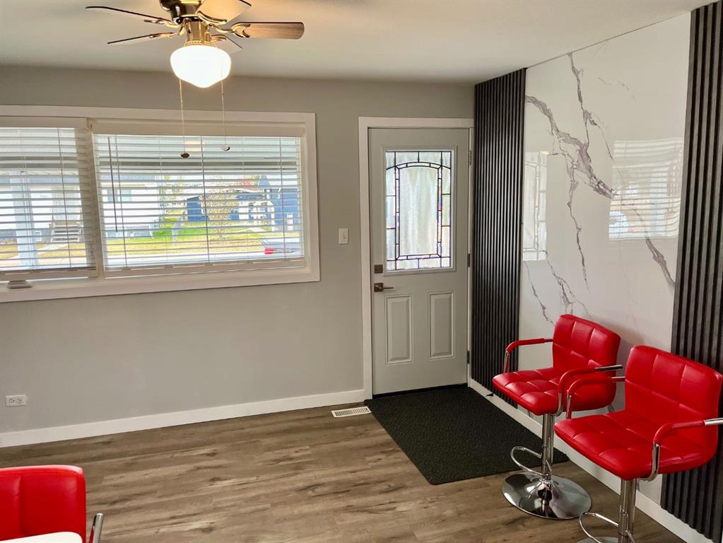 Picture for 5407 53 Street 