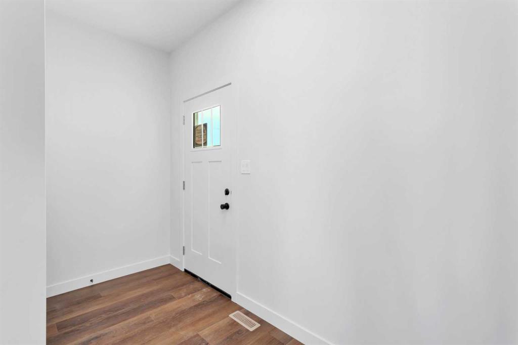 Picture for 115 Hampton Crescent 