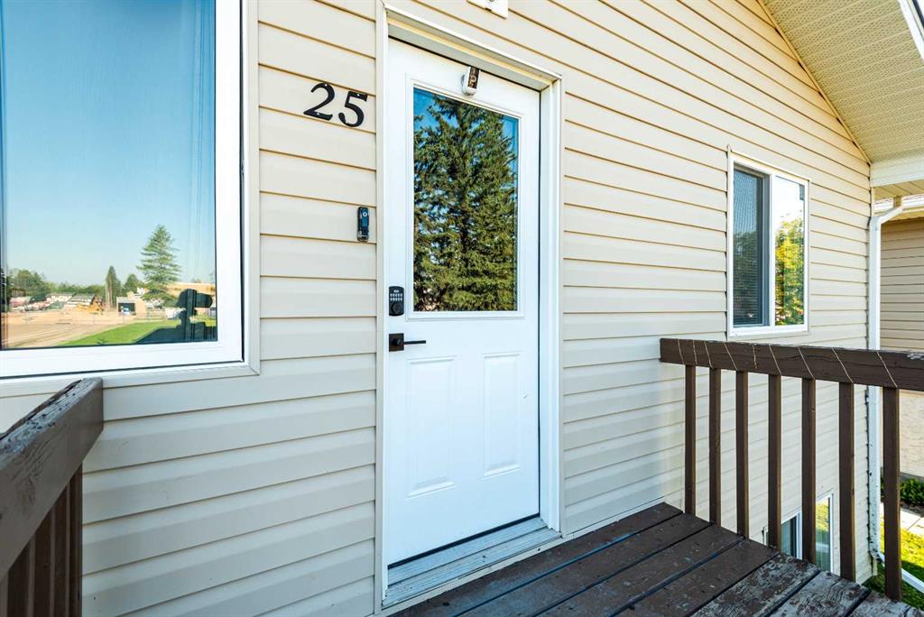 Picture for 25, 320 7 Avenue NE