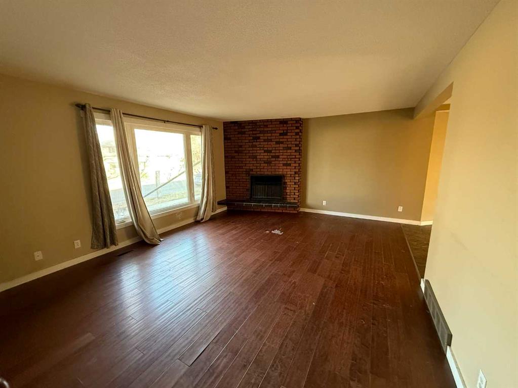 Picture for 5805 42 Avenue 