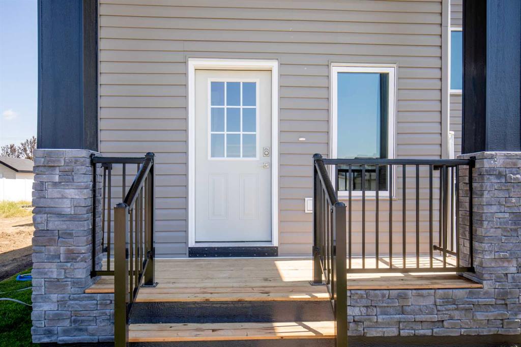 Picture for 109 Aztec Crescent 