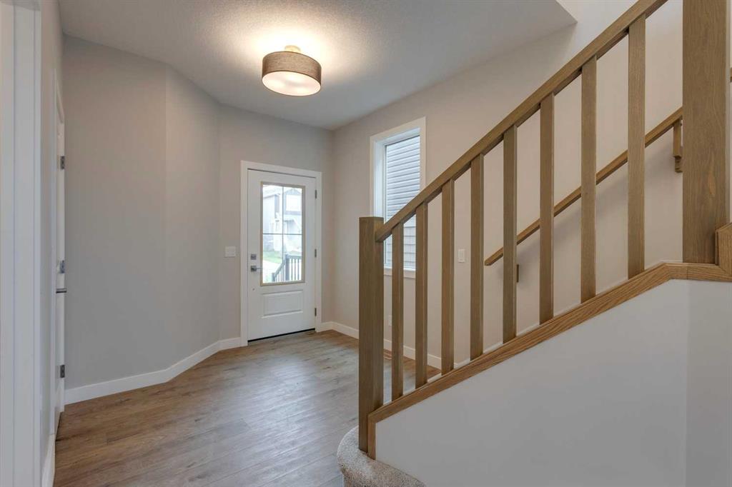 Picture for 1478 Bayview Point SW