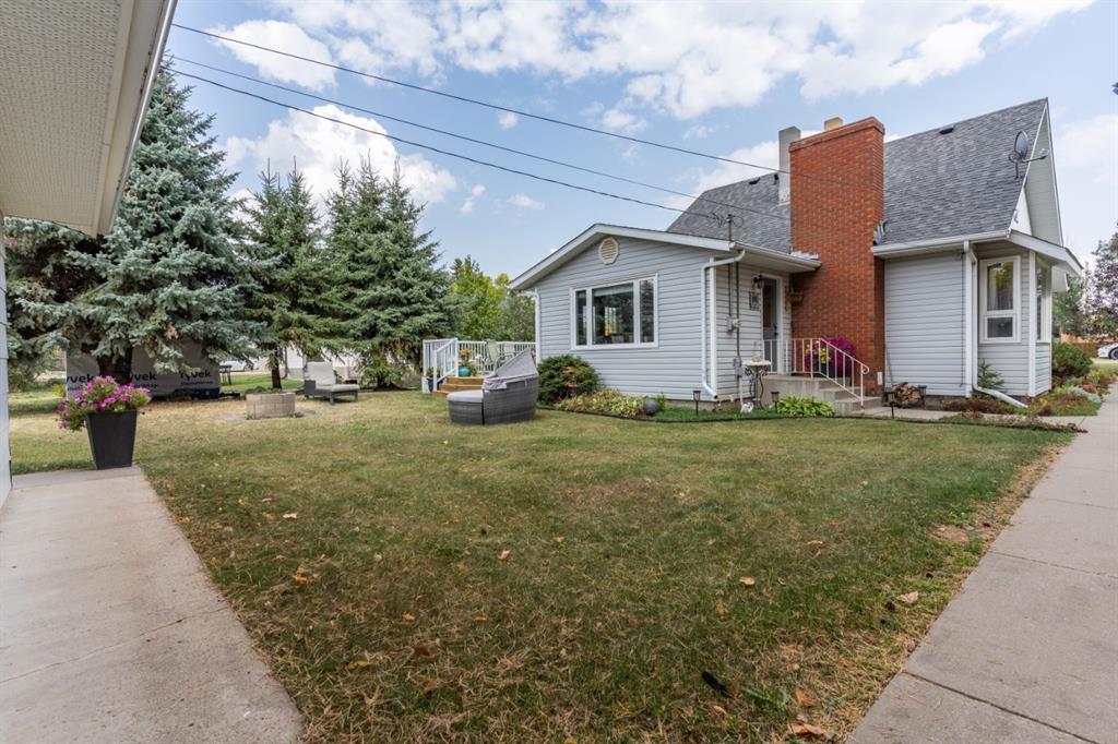 Picture for 4825 51 St  