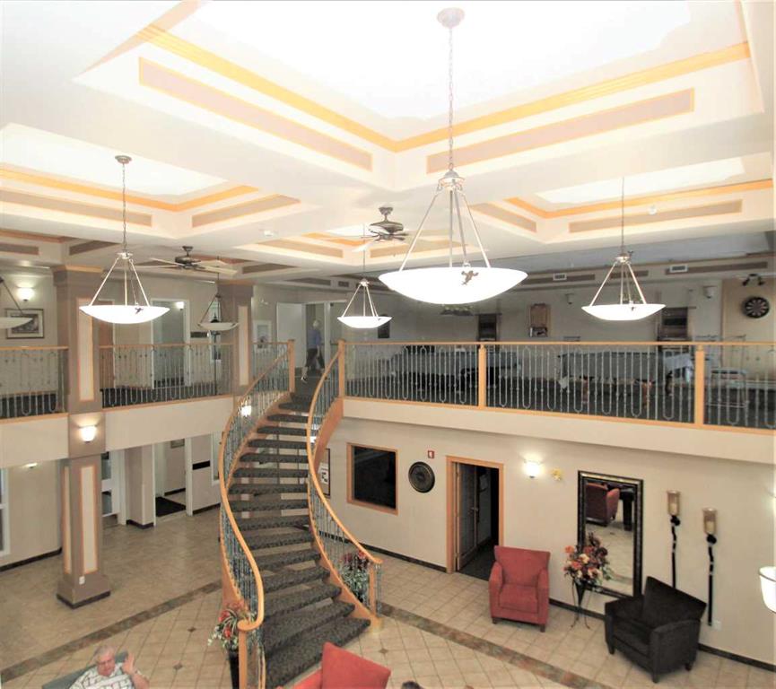 Picture for 203, 4512 52 Avenue 