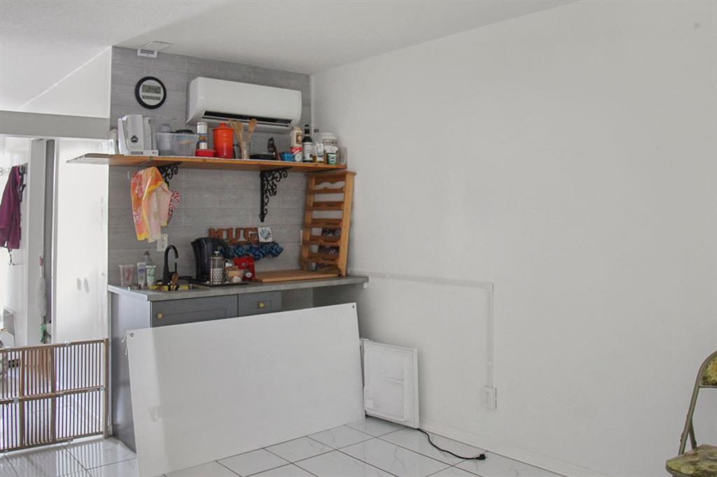 Picture for 5205 50 Street 