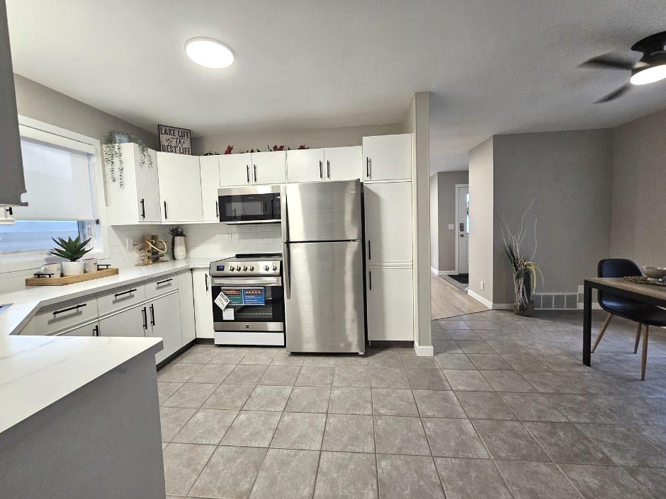 Picture for 4703 44 Street  