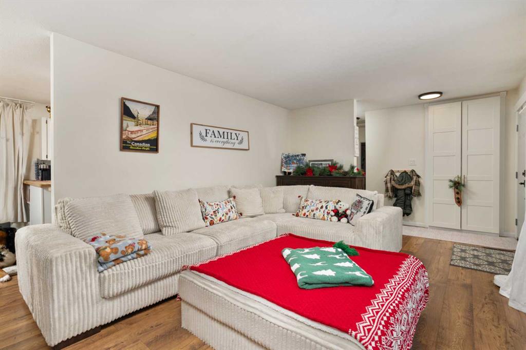 Picture for 2 Grand Park Crescent 