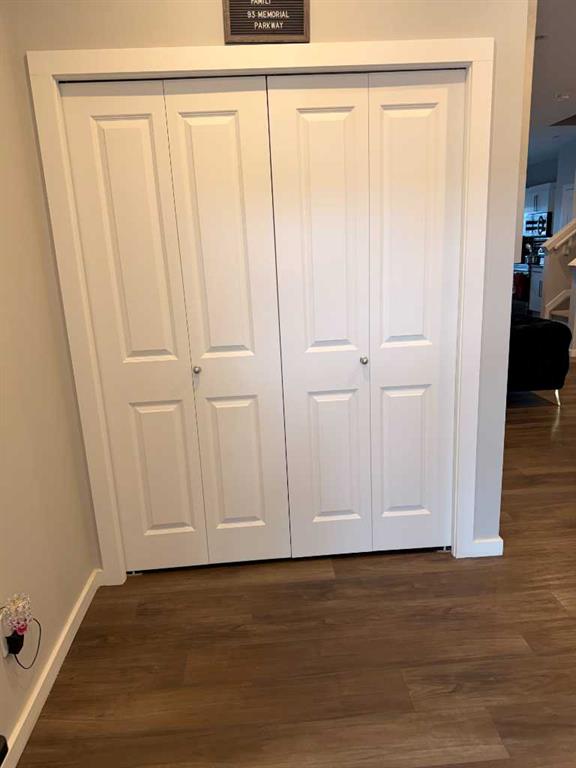 Picture for 93 Memorial Parkway 