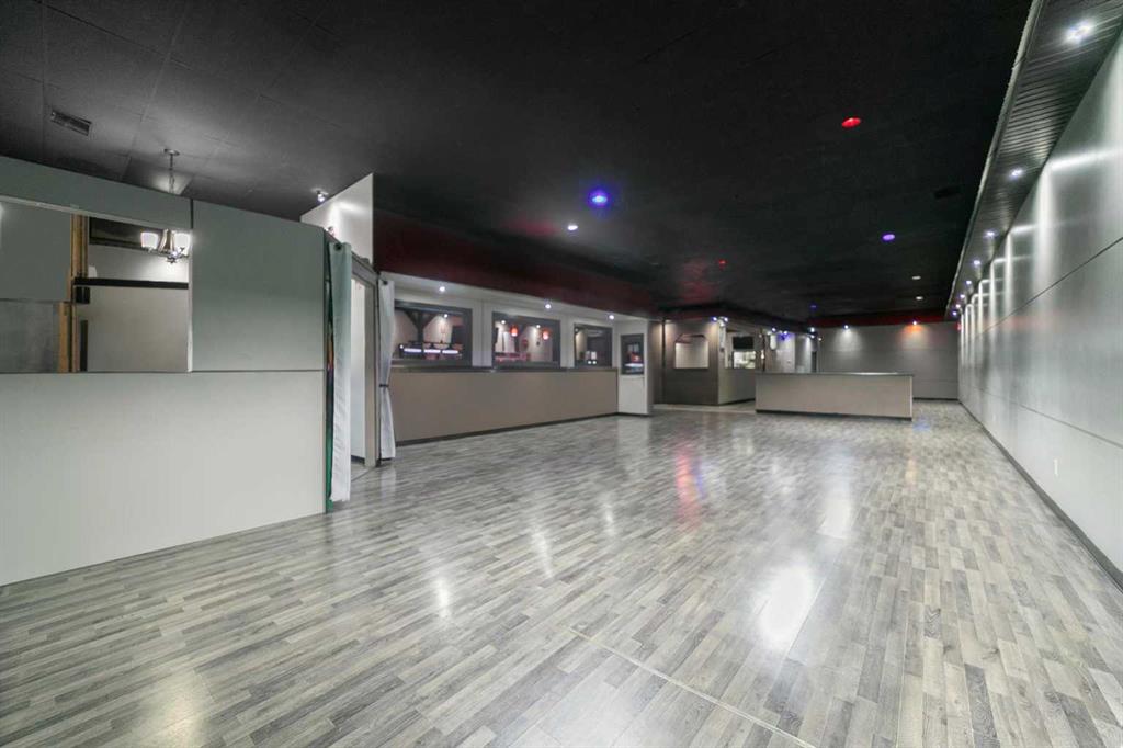 Picture for 5017 51 Street 