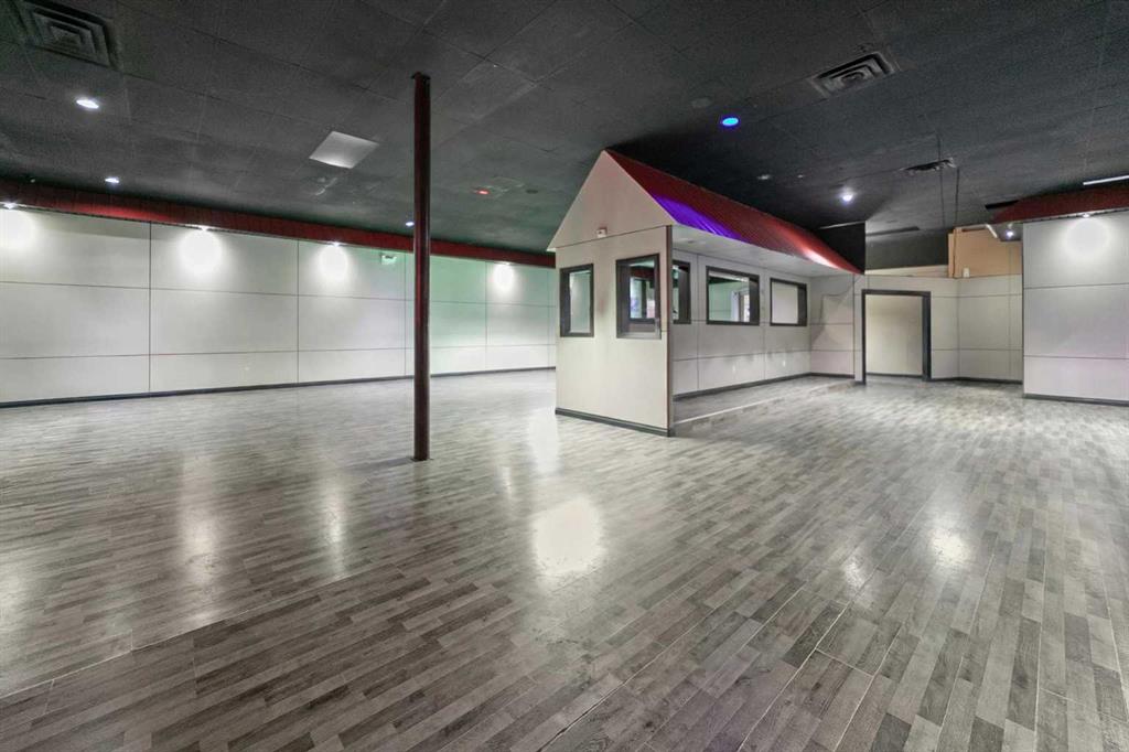 Picture for 5017 51 Street 