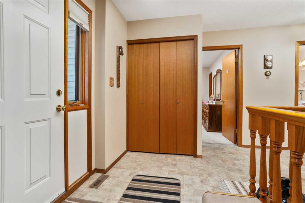 Picture for 6207 54 Avenue  