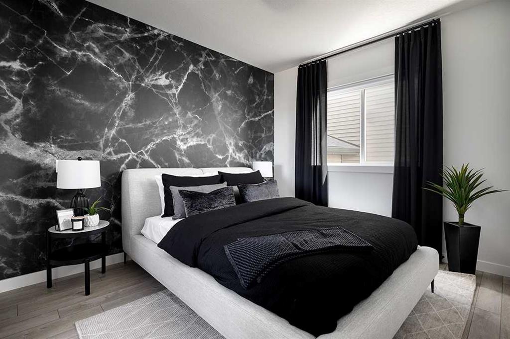 Picture for 259 Corner Glen Gardens NE