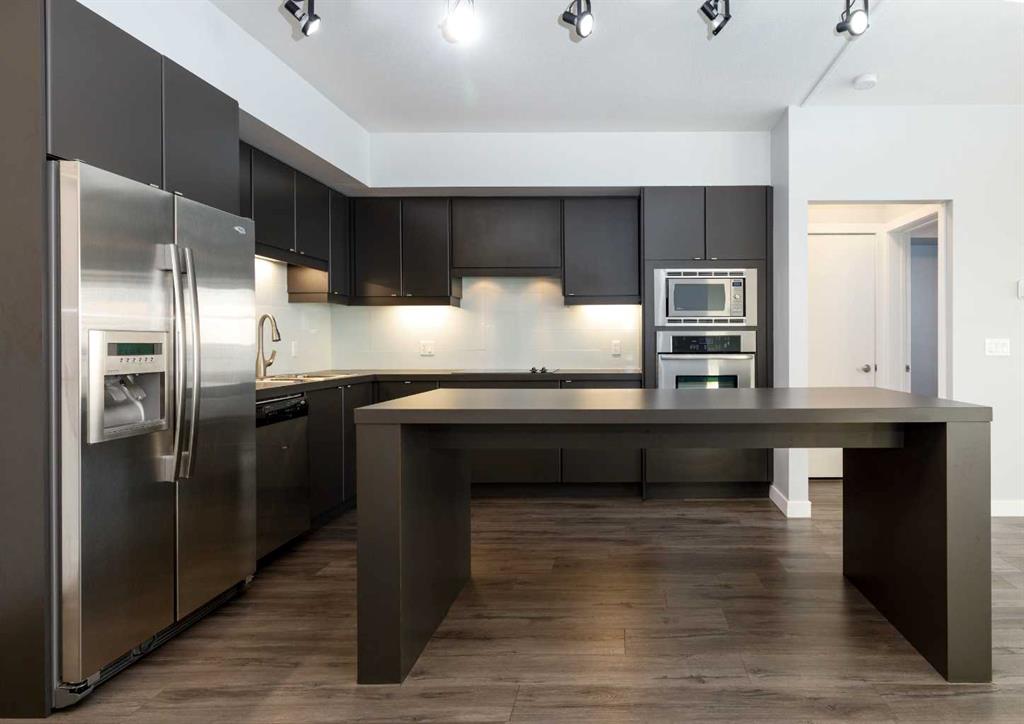 Picture for 5418, 2660 22 Street 