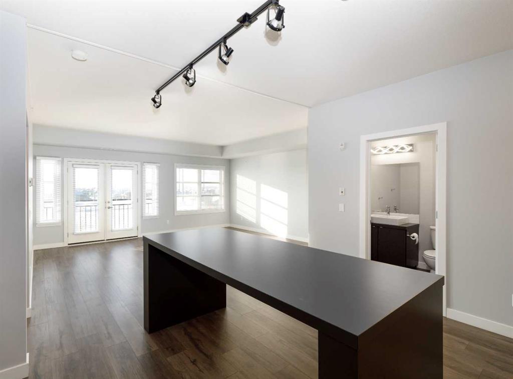 Picture for 5418, 2660 22 Street 