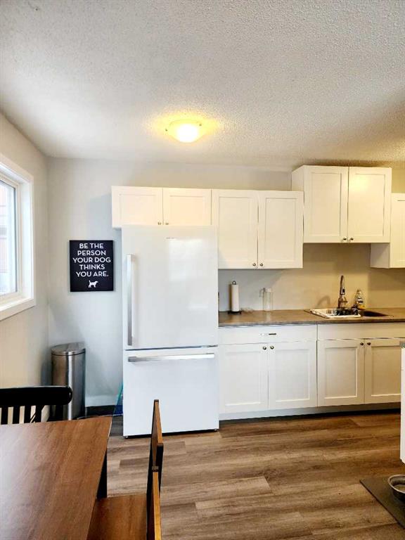 Picture for 306, 4811 55 Street 