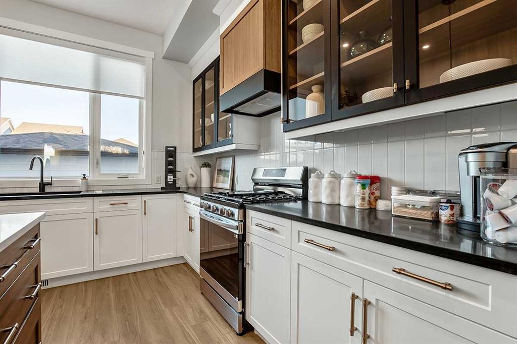 Picture for 1277 Alpine Avenue SW