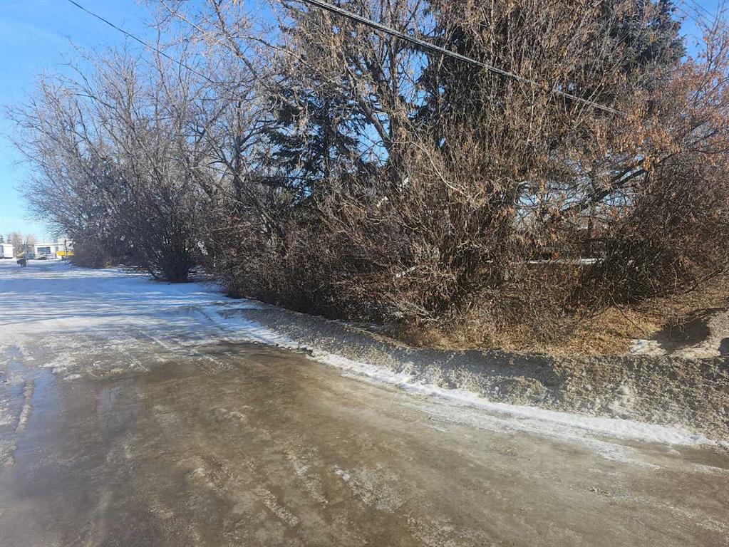 Picture for 4550 46 Avenue 