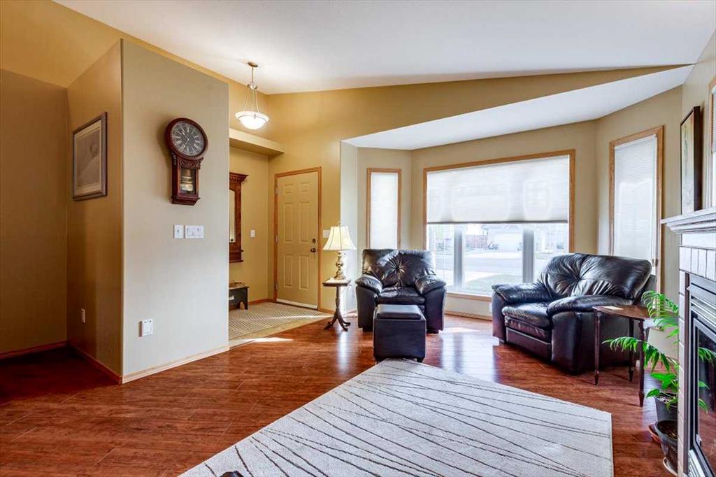 Picture for 4903 56 Avenue 