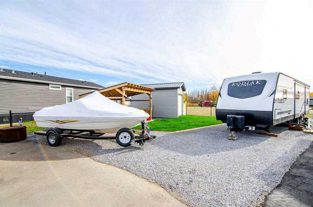 Picture for 166, 41019 Range Road 11  