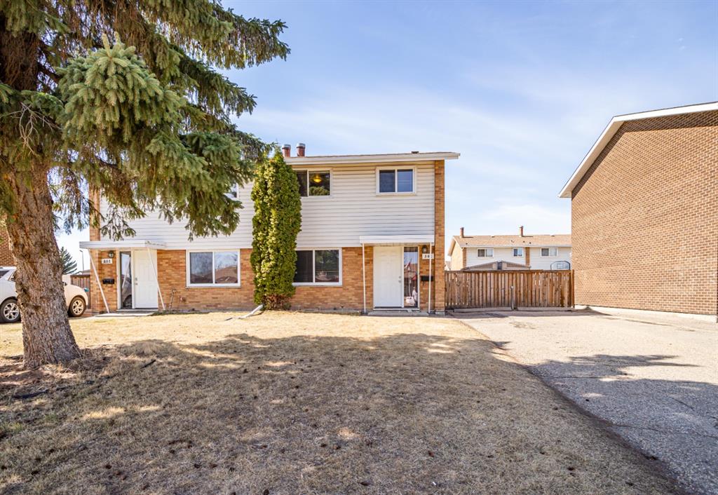 Picture for 301, 3907 39 Street 