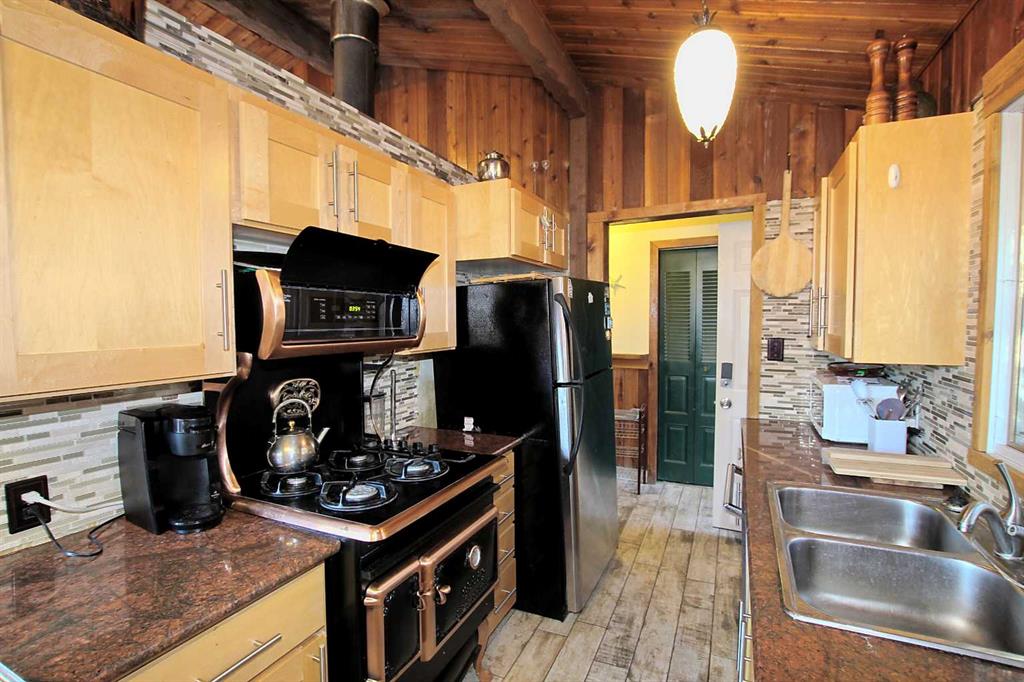 Picture for 603 Fox Crescent 