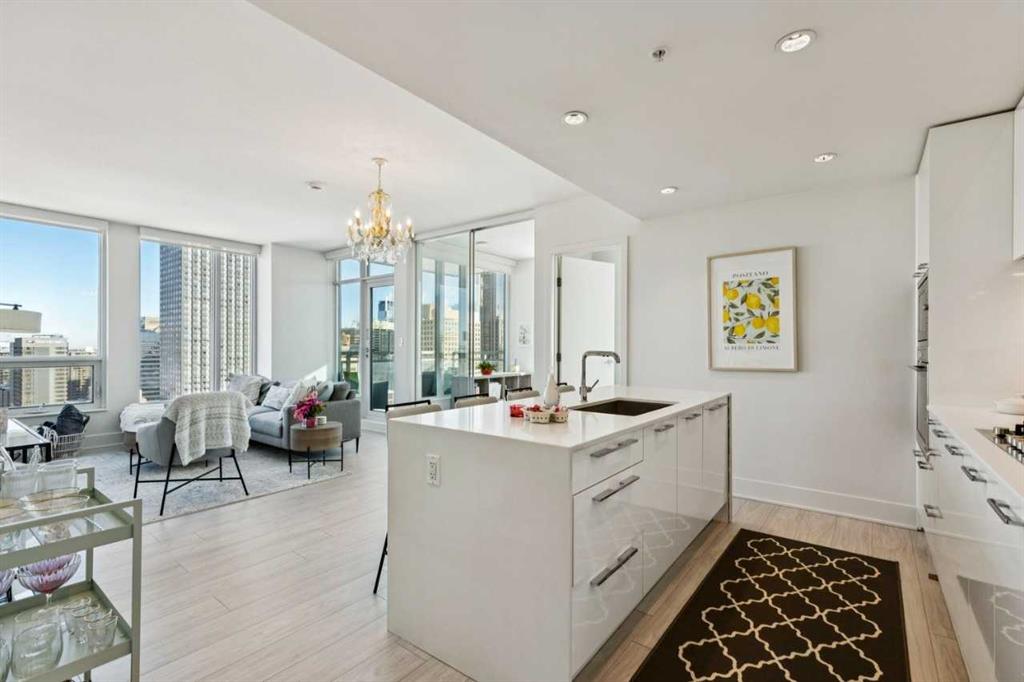 Picture for 2006, 901 10 Avenue SW