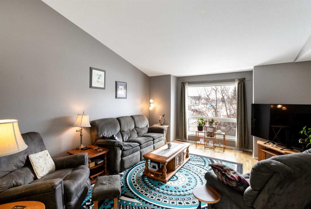 Picture for 10 Hawthorne Way 