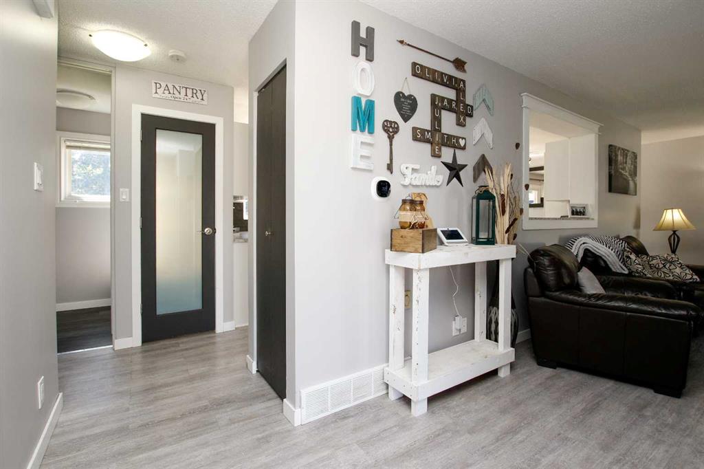 Picture for 4 Mckee Close 