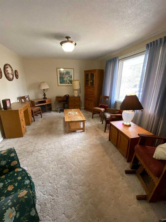 Picture for 4709 46 Street 