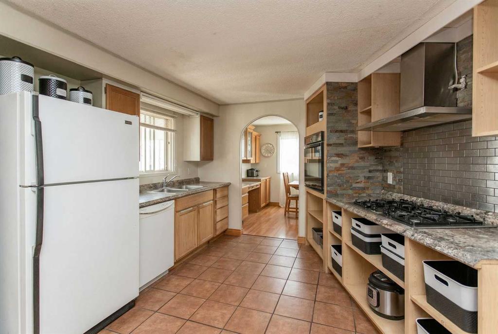 Picture for 18 Hearthstone Drive 