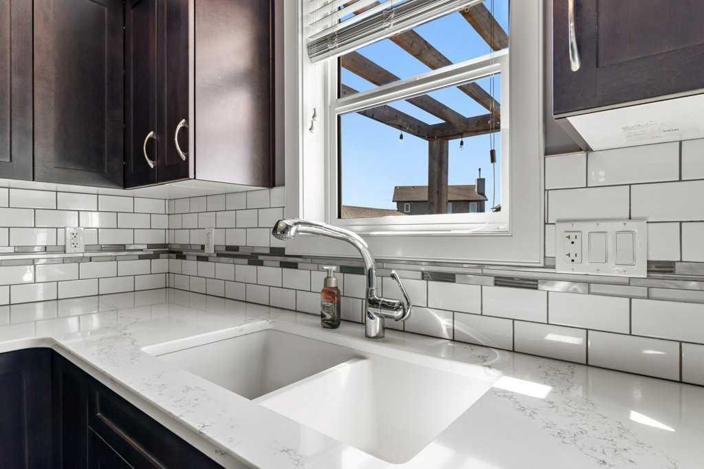 Picture for 30 Brookstone Drive 