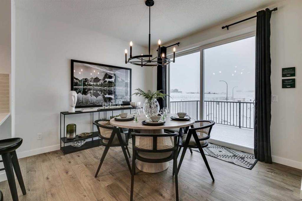 Picture for 731 Langley Terrace SE