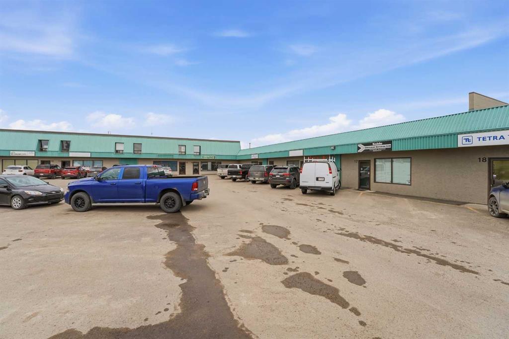 Picture for 15, 7895 49 Avenue 