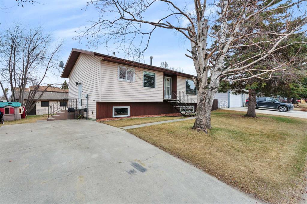 Picture for 5751 55 Street 