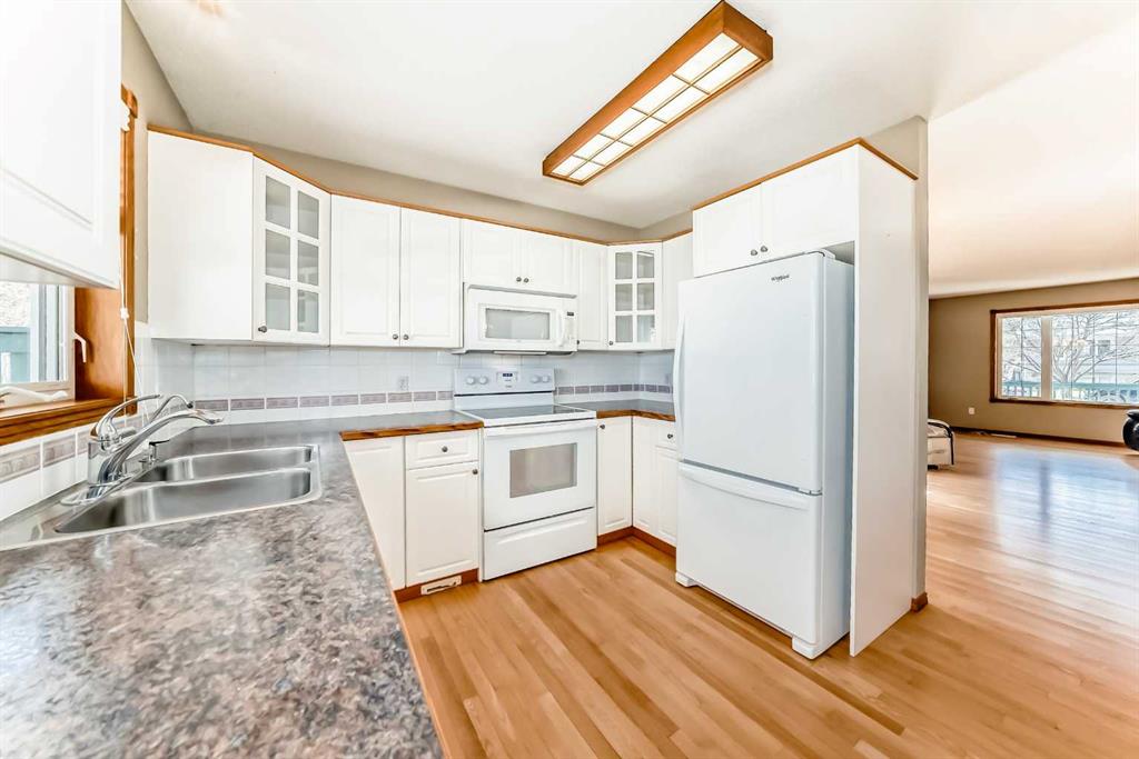 Picture for 13 Garden Road  