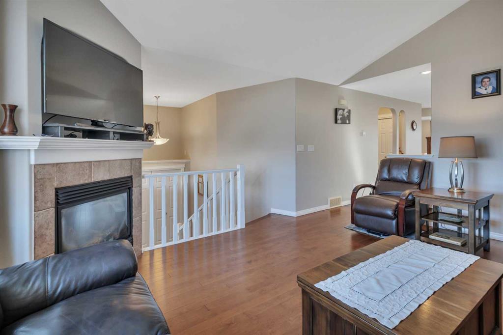Picture for 68 Iverson Close 