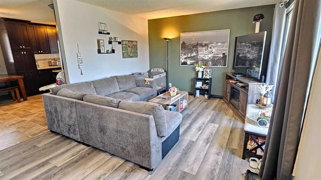 Picture for 409 400 Southridge Place 