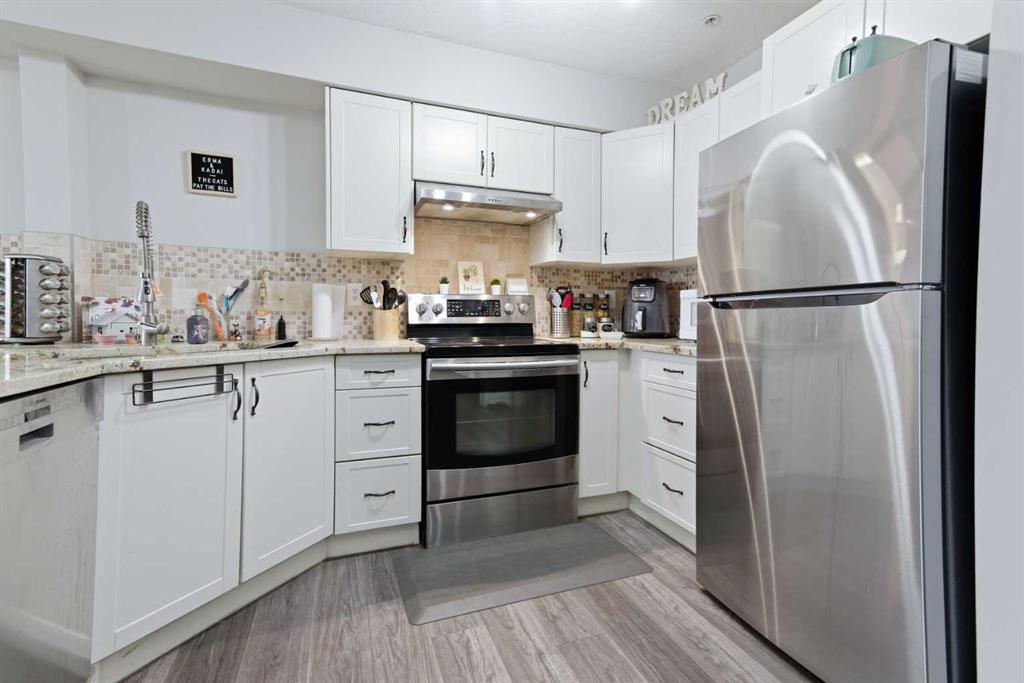 Picture for 223A, 80 Kelloway Crescent 