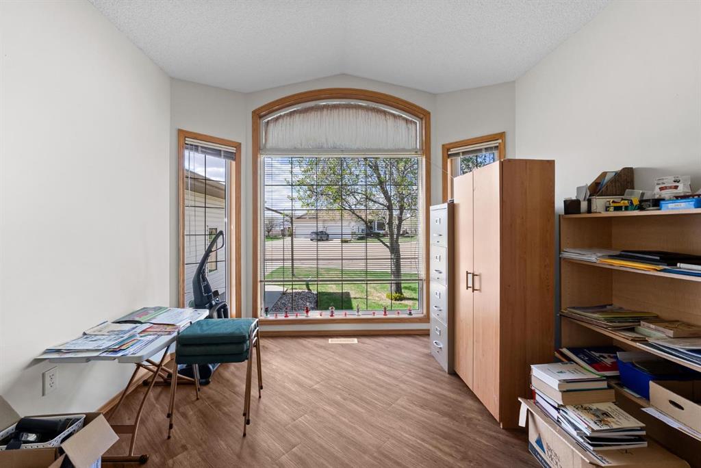 Picture for 410A Edgewood Close 