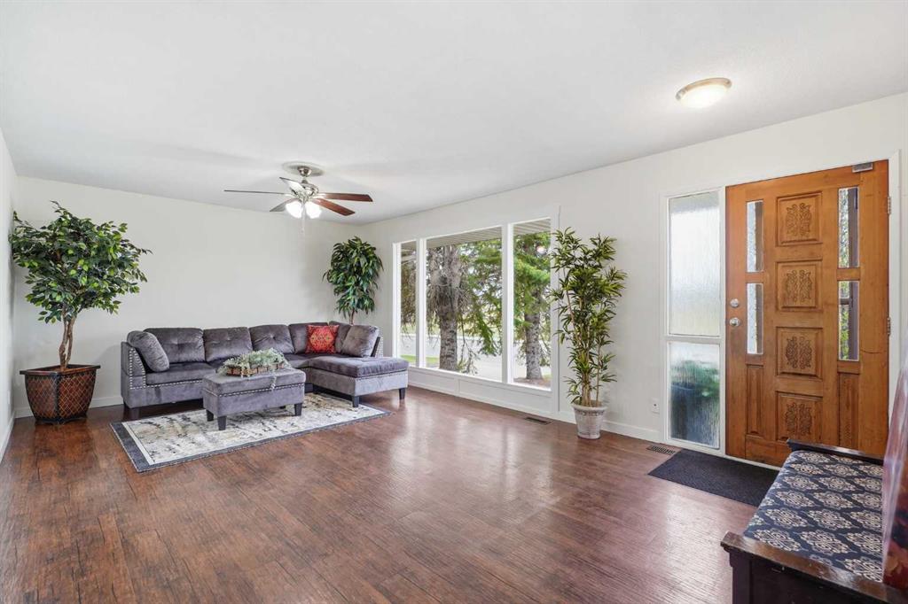Picture for 35 AYERS Avenue 