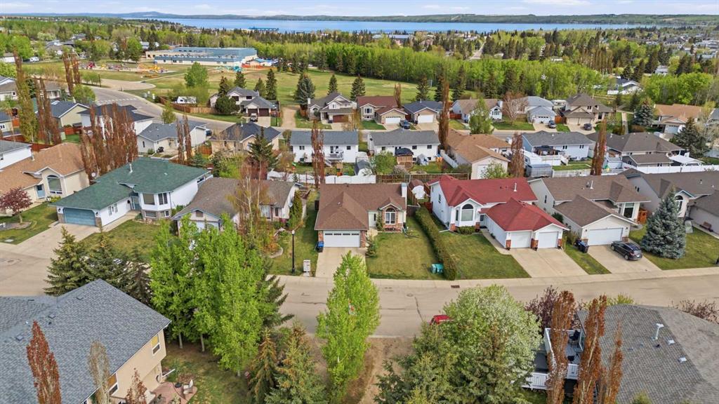 Picture for 16 Peterson Way 
