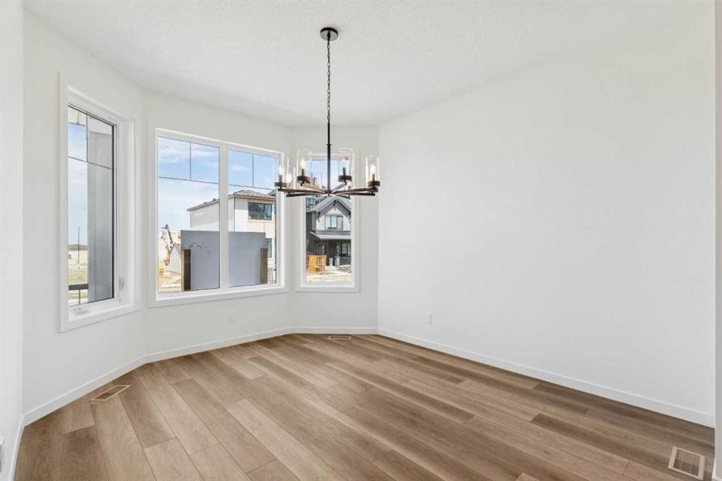 Picture for 32 Bluerock Terrace SW