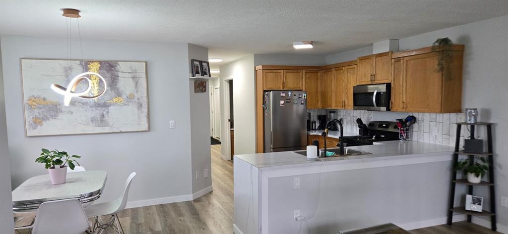 Picture for 5113 A 54 Avenue 