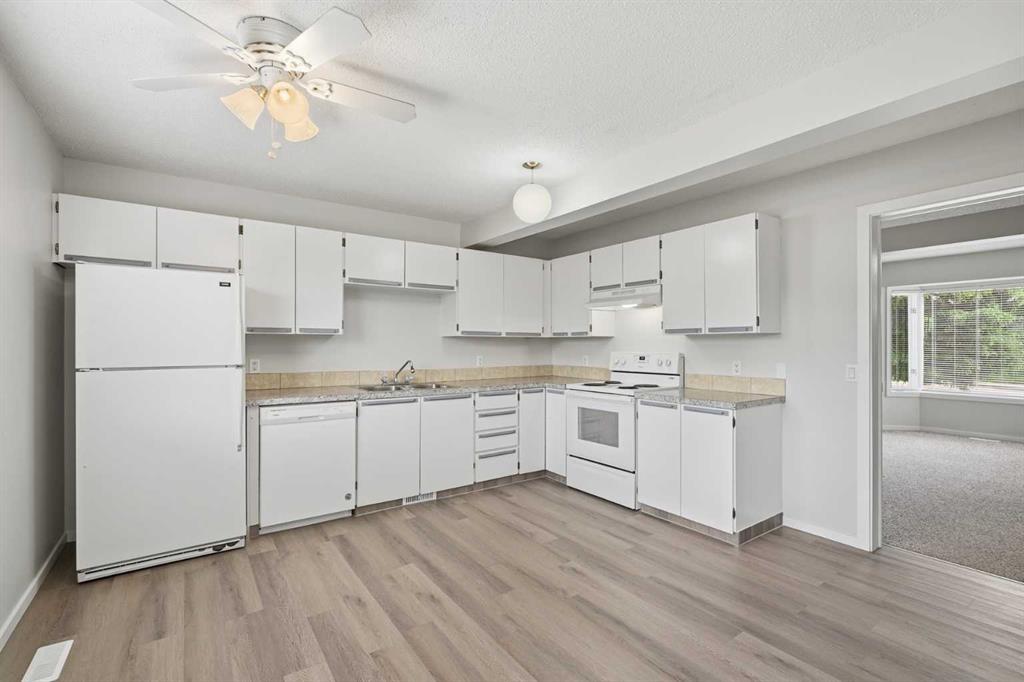 Picture for 20 Ellenwood Drive 